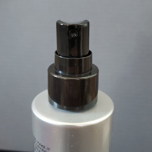 Cover FX High Performance Setting Spray - Picture 3 of 3